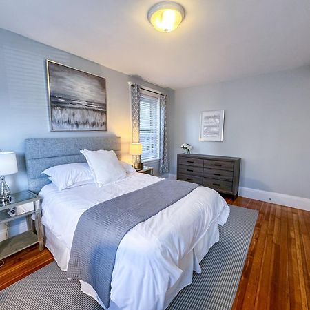 דירות ברוקלין Huge,3 Bed,2Bath,Public Transport,Boston,Sleeps 9 מראה חיצוני תמונה