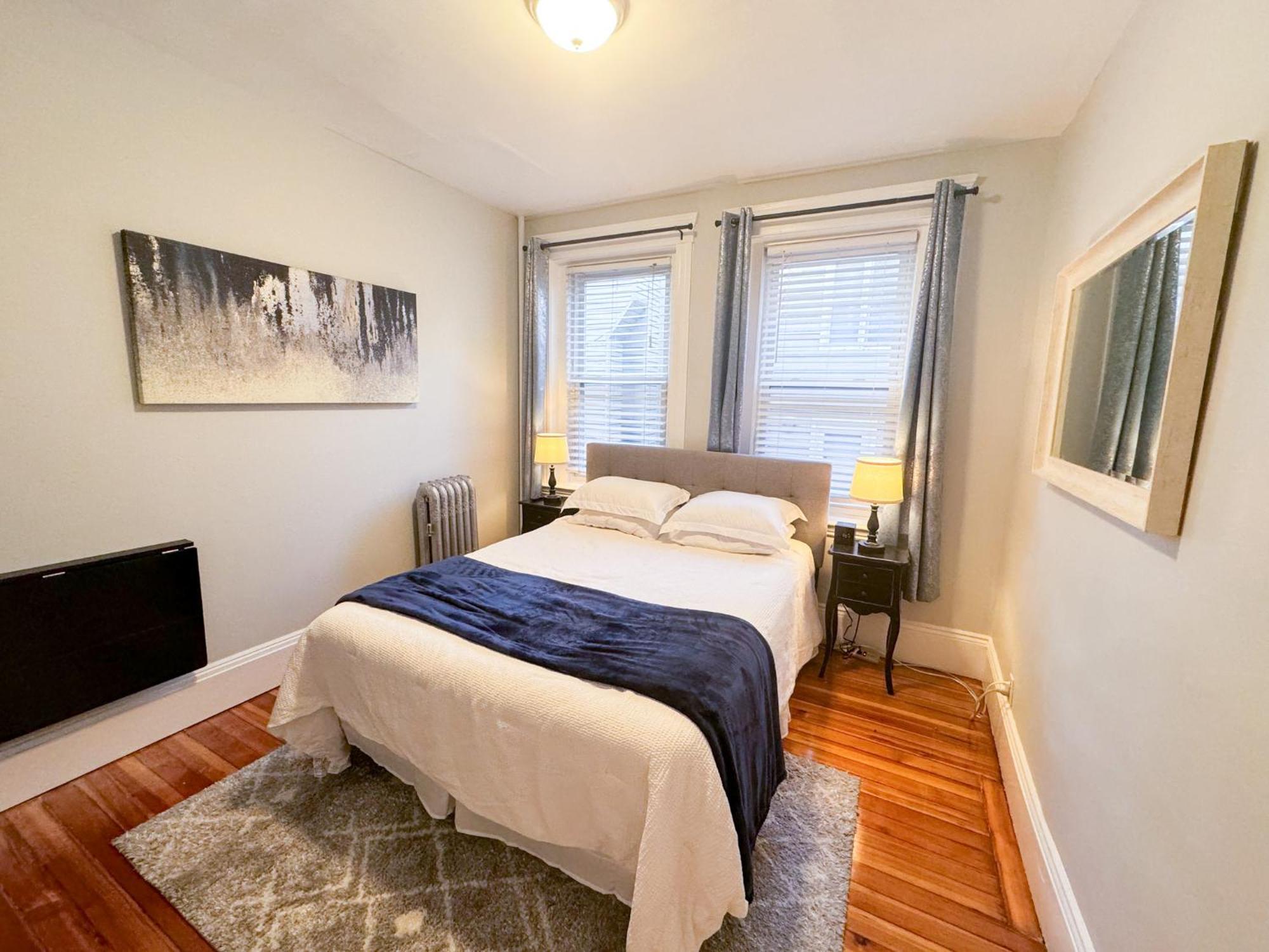 דירות ברוקלין Huge,3 Bed,2Bath,Public Transport,Boston,Sleeps 9 מראה חיצוני תמונה